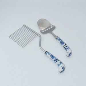 2pc Blue Danube Cheese Slicer & Cake Breaker Blue Onion Handle Stainless Steel